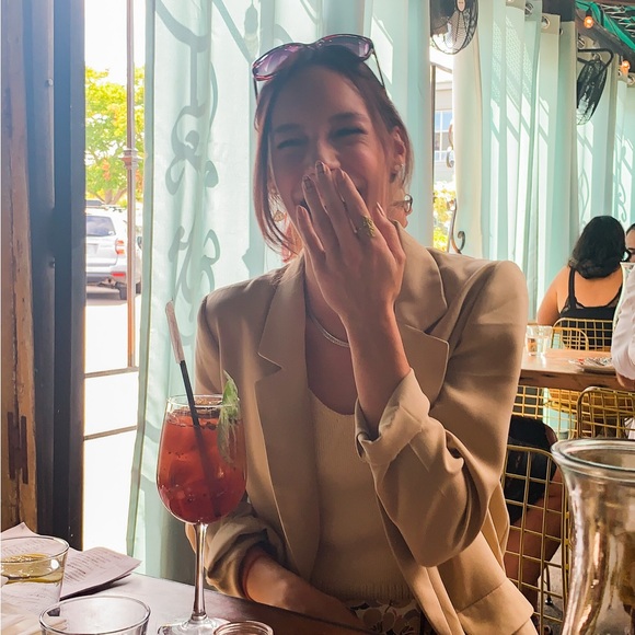 Meet your Posher, Kelsey - Picture 6 of 6